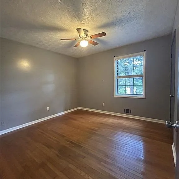 1357 Monfort Rd — Photo 9