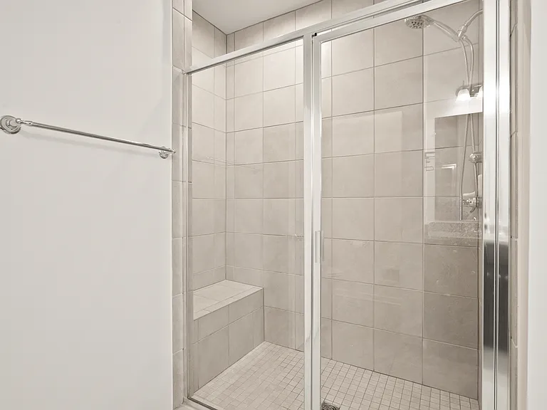 42348 Zenith Ter — Photo 35
