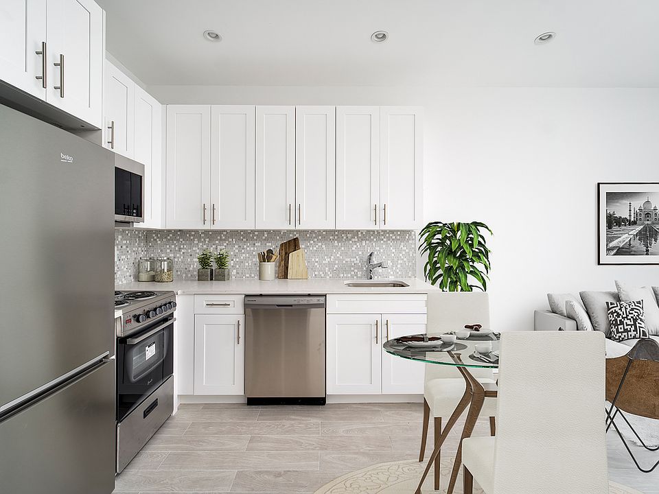 2nd image of 23-61 31st St #2