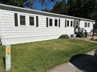 220 Greenbriar St #73, Elyria, OH 44035