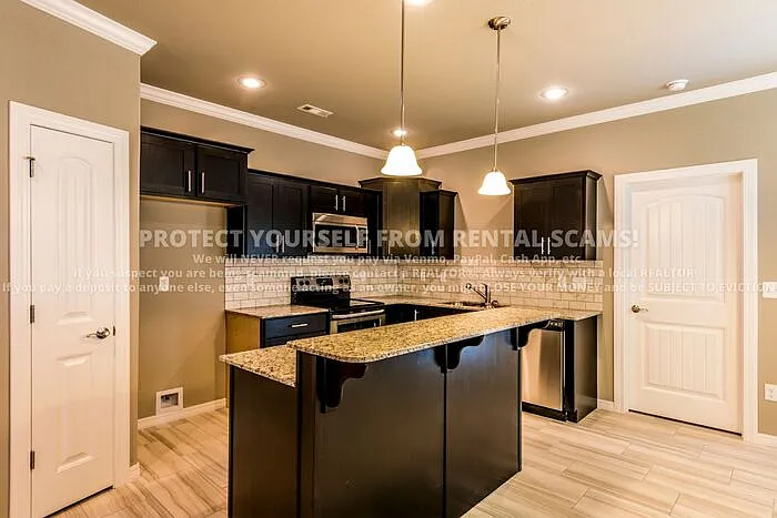4757 W Wales Dr — Photo 5