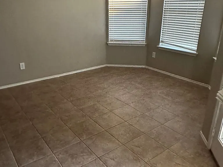 6709 Costa Dr — Photo 20
