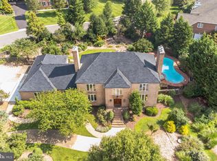 11708 Talley Ct, Oakton, VA 22124