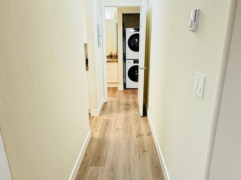 Cambria — Photo 19