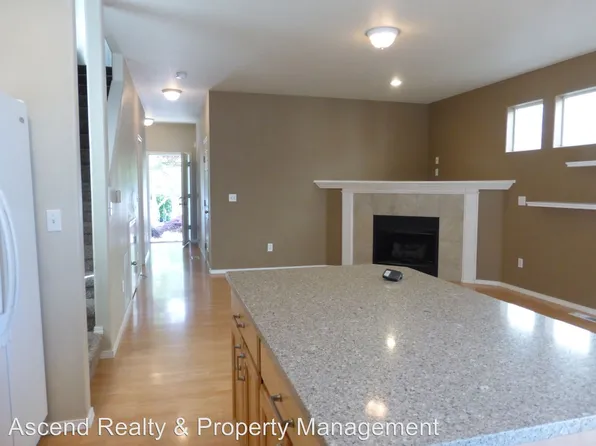 17538 Lawton St, Beaverton, OR 97003