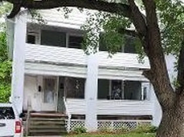 1219 Belle St SE, Warren, OH 44484