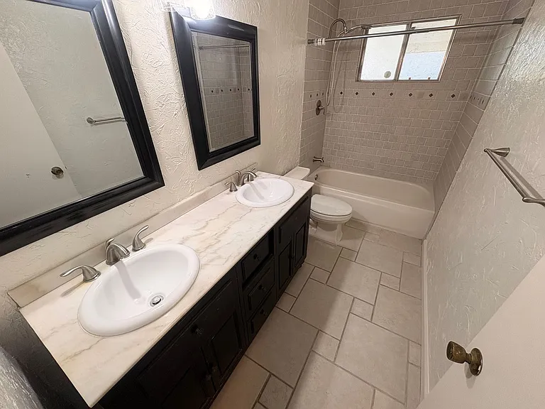 6116 N Marty Ave — Photo 12