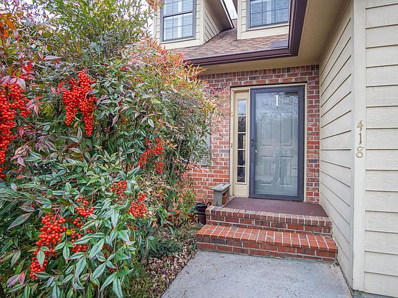 2nd image of 418 Bayberry Ct