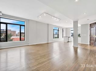 430 N Noble St #3, Chicago, IL 60642