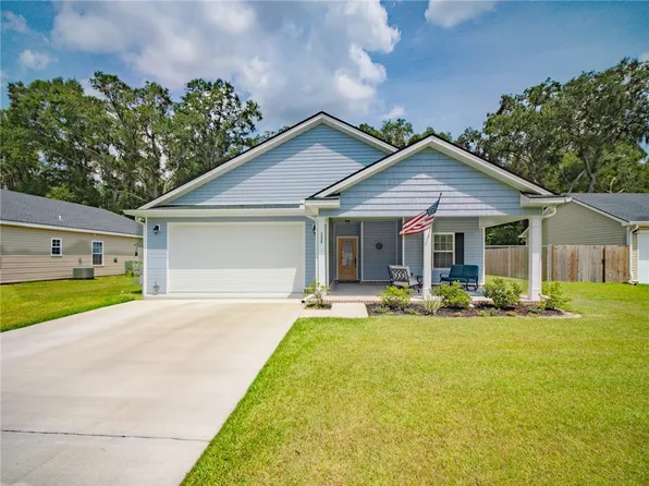 1228 Market St, Darien, GA 31305