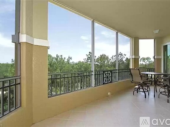 5th image of 2738 Tiburon Blvd E #403B