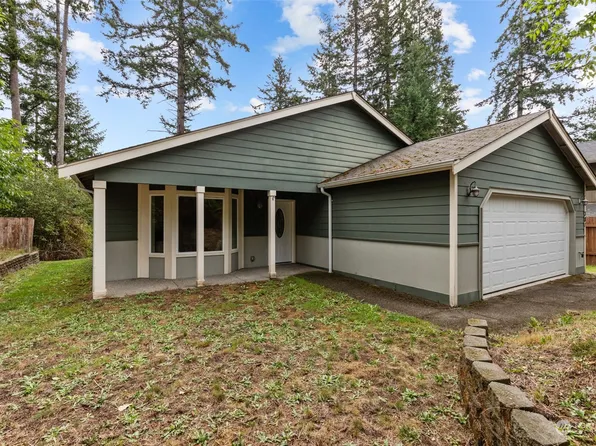 381 NE Barbara Boulevard, Belfair, WA 98528