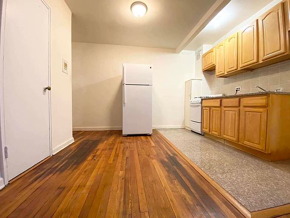 5th image of 42-25 80th St #5V