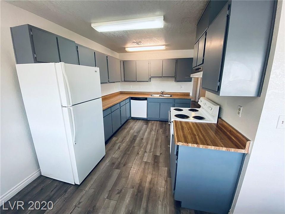 1st image of 1936 Lirio Way APT D