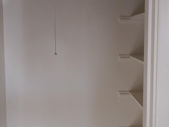 Apt 308 walk-in closet