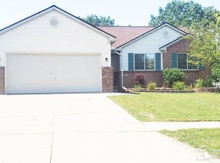 4007 Stone Post Rd, Newport, MI 48166