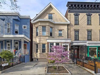 104 Oak St, Weehawken, NJ, 07086