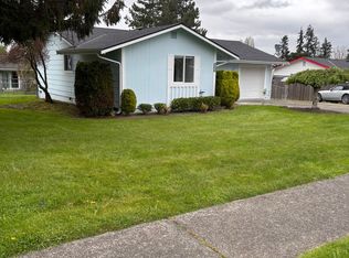 1925 E Bel Air Dr, Mount Vernon, WA 98273