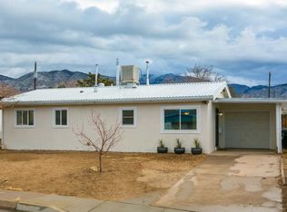 1708 Martha St NE, Albuquerque, NM 87112