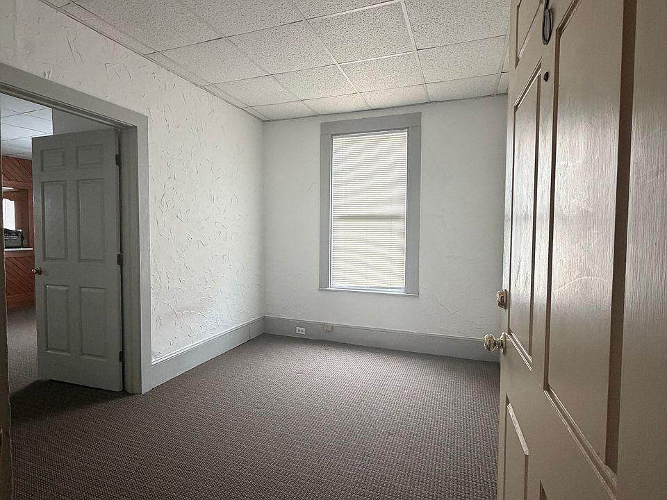 1st image of 405 S Mendenhall St #6