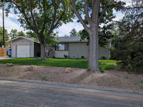 808 N 14th St, Canon City, CO 81212