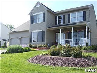 1st image of 2323 Blue Jay Dr