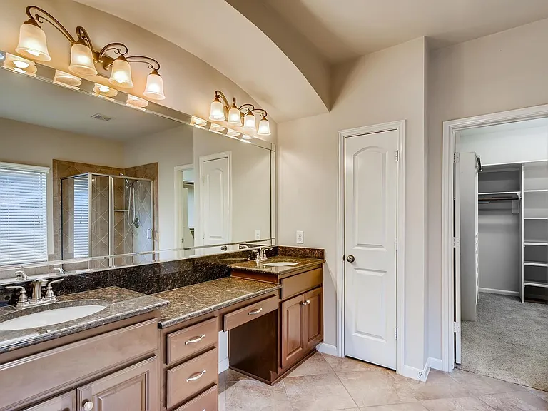 4211 Middleoak Grove Ln — Photo 15