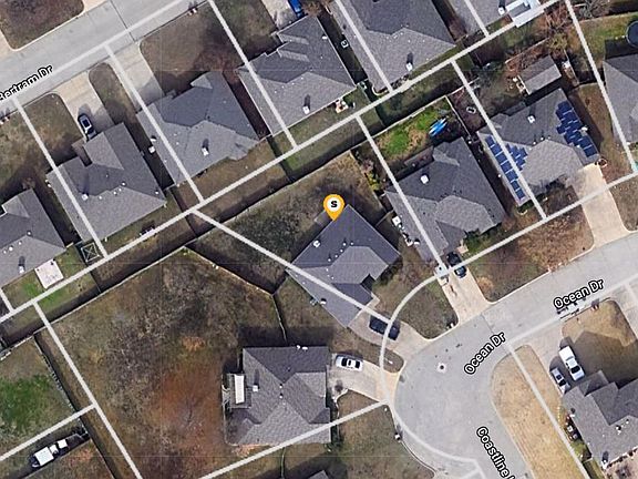 5th image of 1626 Ocean Dr