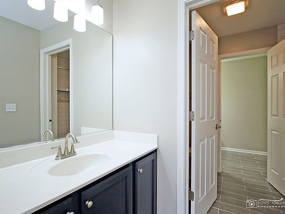 5th image of 3152 Falling Waters Ln