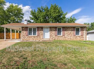 2461 Spikewood Ct, Florissant, MO 63031