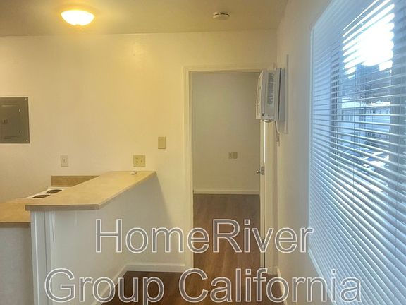 4th image of 1620 F St APT 10