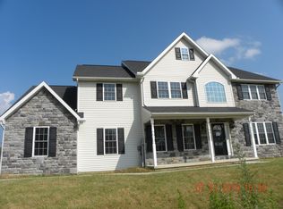 1690 Rock Rd, Chambersburg, PA 17202