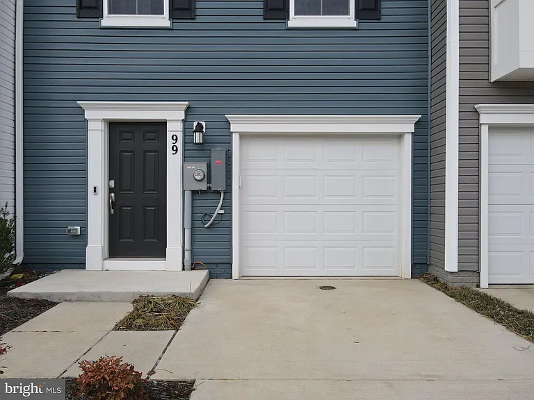 99 Gray Silver Rd — Photo 3