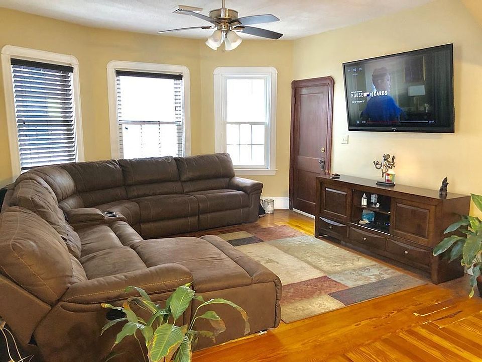 8385 Emma St, New Bedford, MA 02744 Zillow