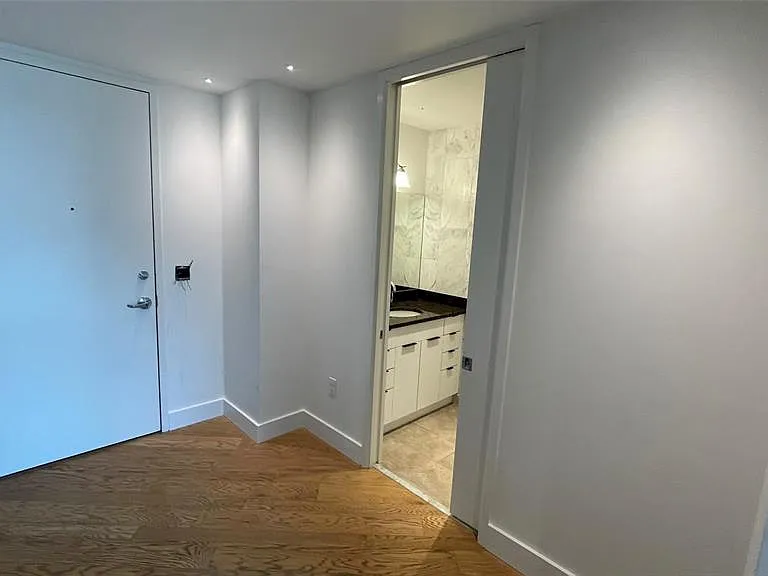 150 E Robinson St #1423 — Photo 9