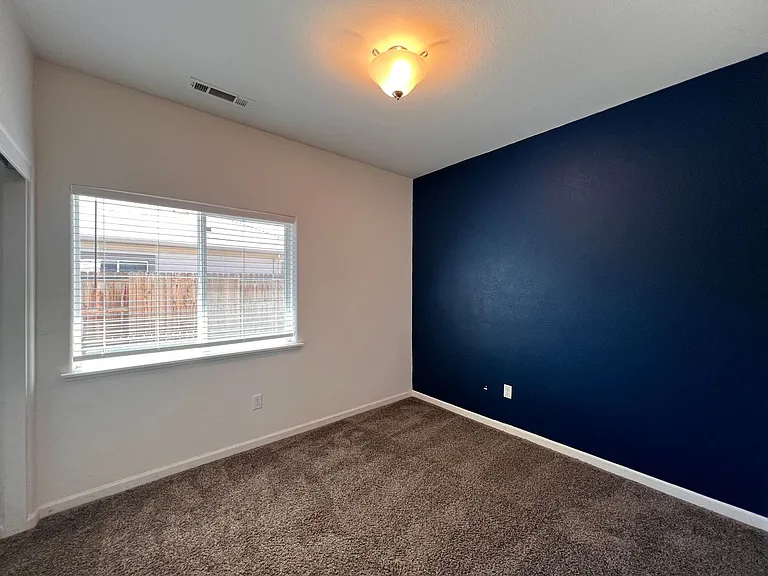 2209 Windrow Dr — Photo 26