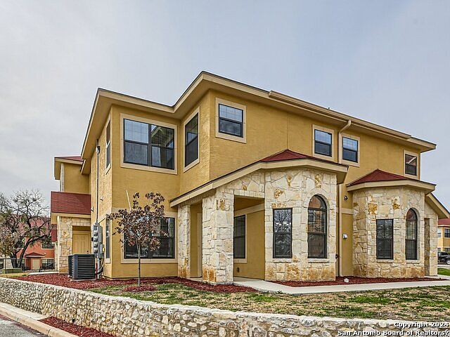 1st image of 6160 Eckhert Rd #1604