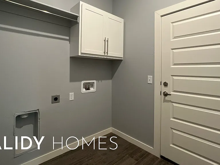 609 Remington Ave — Photo 13