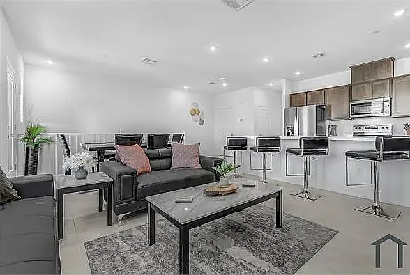 5617 Steampunk St — Photo 1