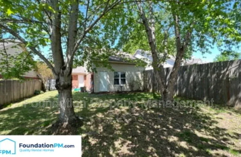 3892 Oak Branch Cir W — Photo 24