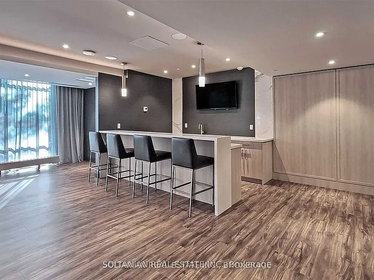 621 Sheppard Ave E #GPH06 — Photo 19