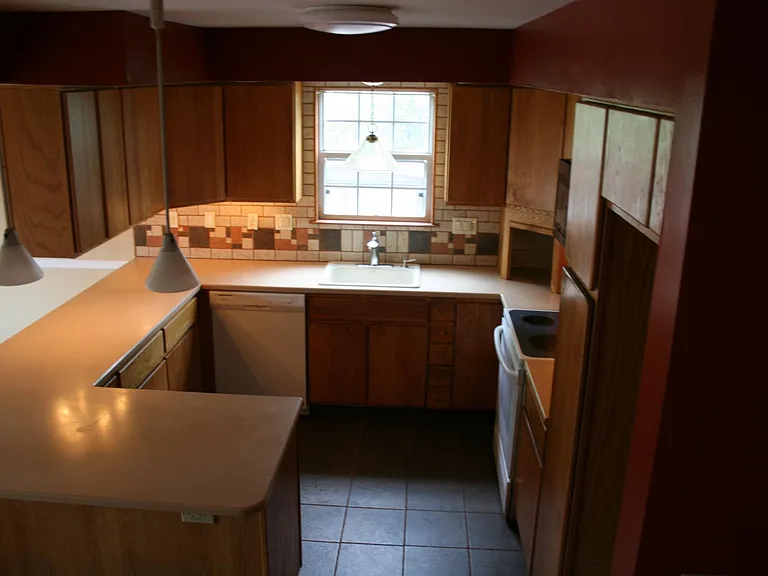 208 Prospect Ave — Photo 23