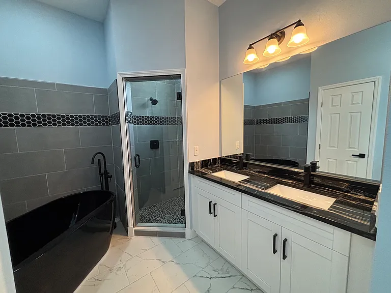 6051 82nd Ter N — Photo 12