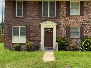 315 Oak Dr, Lexington, SC 29073