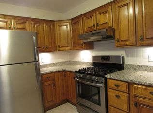 164 Hillside Rd #1, Watertown, MA 02472