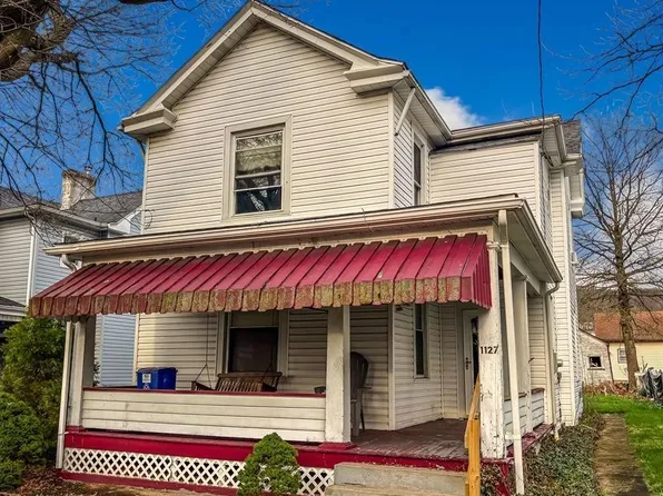 1127 Sycamore St, Connellsville, PA 15425