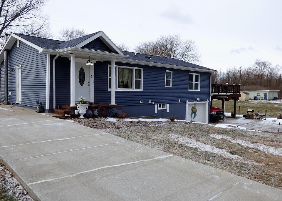 1st image of 2542 Vista Lake Dr