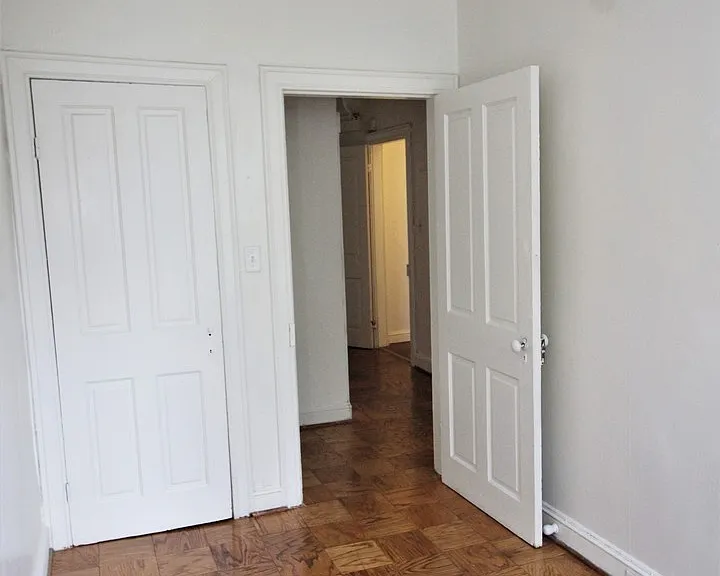 1513 Bolton St. — Photo 44