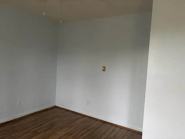 312 Hubbard St — Photo 6
