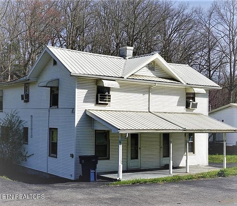 1323 N 25th St, Middlesboro, KY 40965 Zillow